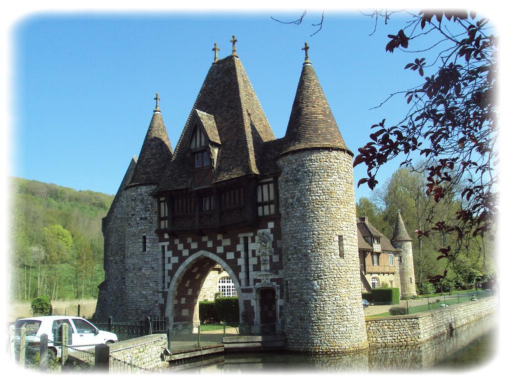 Holiday home Des Petits Pres Fatouville-Grestain